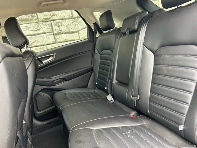 Certified 2024 Ford Edge SEL w/ Convenience Package AWD/4WD image 9