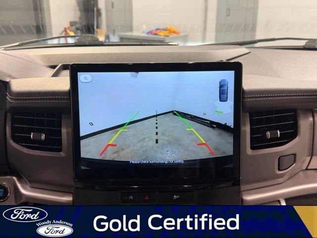 Certified 2024 Ford Expedition XLT RWD image 16