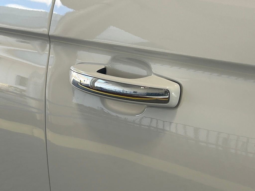 Certified 2023 Ford Expedition Max Limited image 22