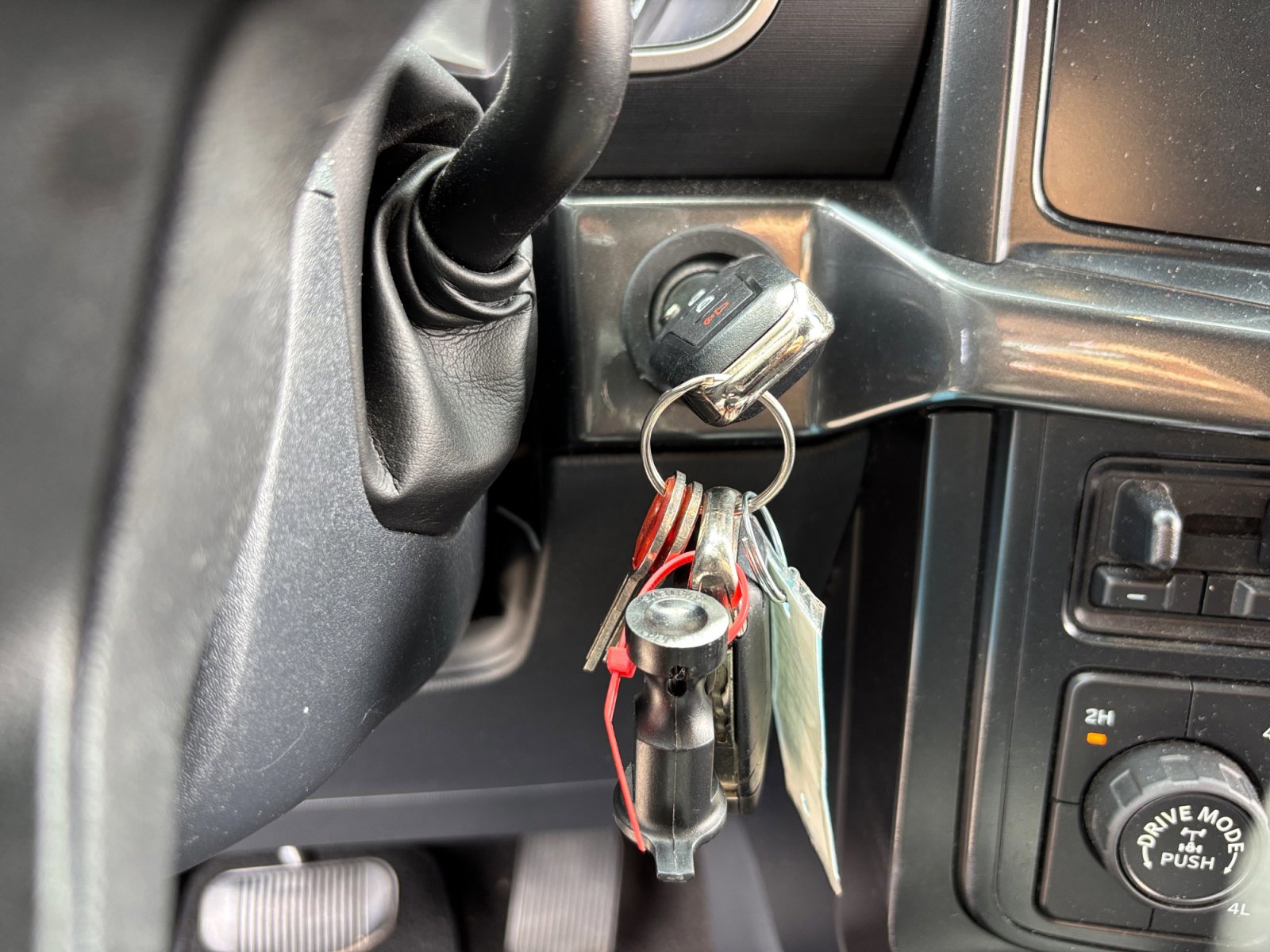 Certified 2022 Ford F150 XL w/ STX Appearance Package AWD/4WD image 28