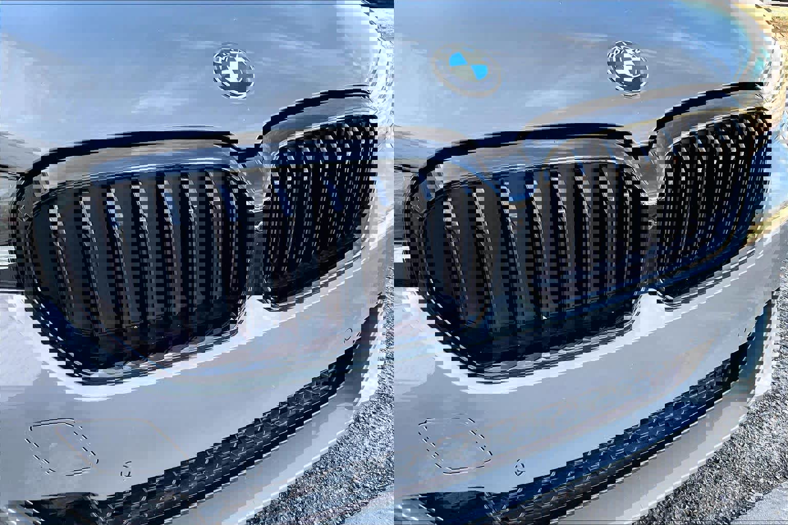 Used 2021 BMW 540i w/ M Sport Package image 30