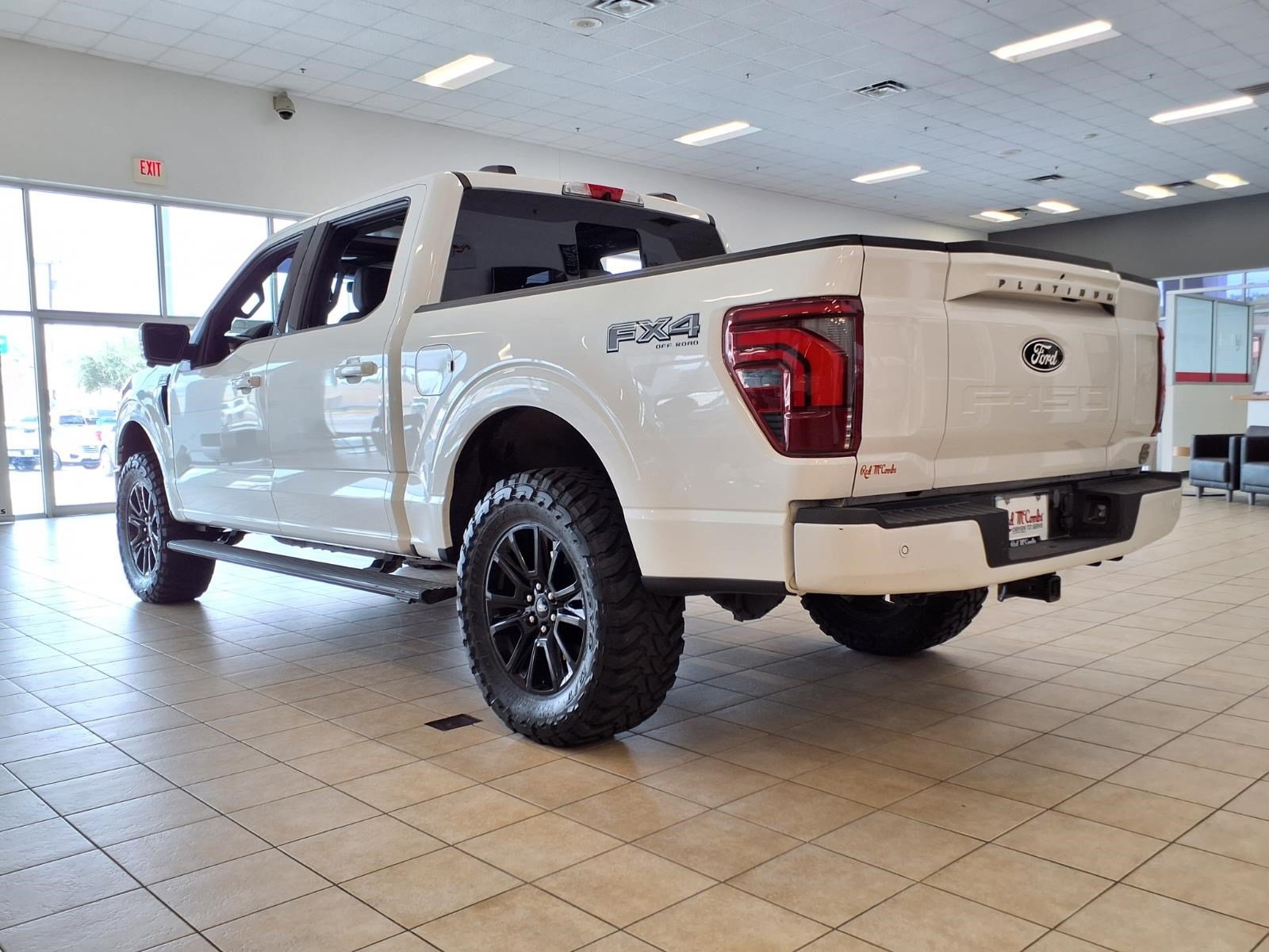 Certified 2024 Ford F150 Platinum w/ Equipment Group 702A High AWD/4WD image 8