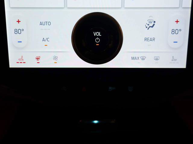 Certified 2022 Ford Expedition Max Platinum image 39