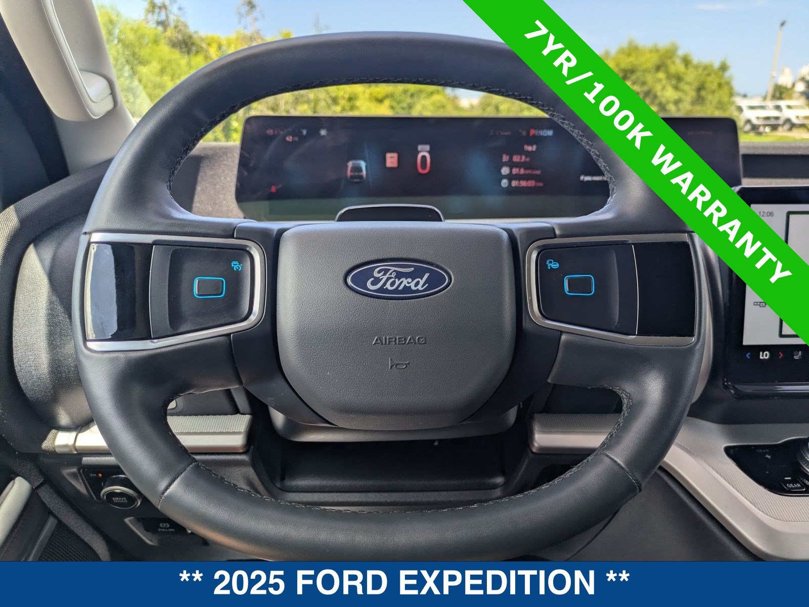 Certified 2025 Ford Expedition Active AWD/4WD image 32