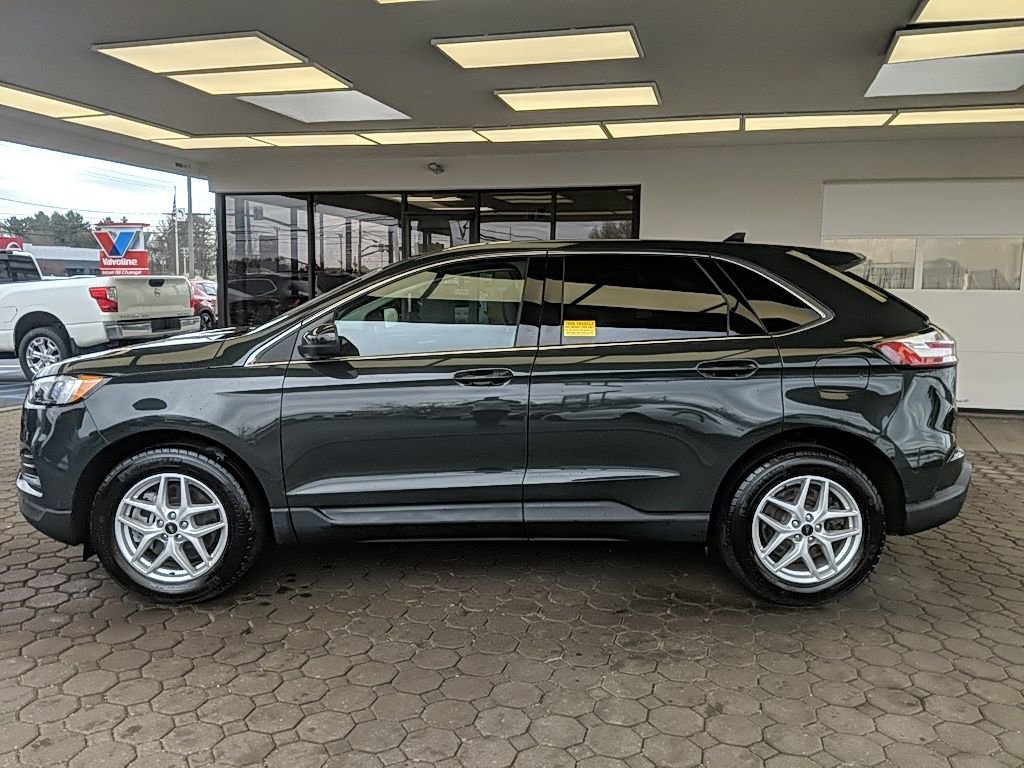 Certified 2023 Ford Edge SEL AWD/4WD image 11