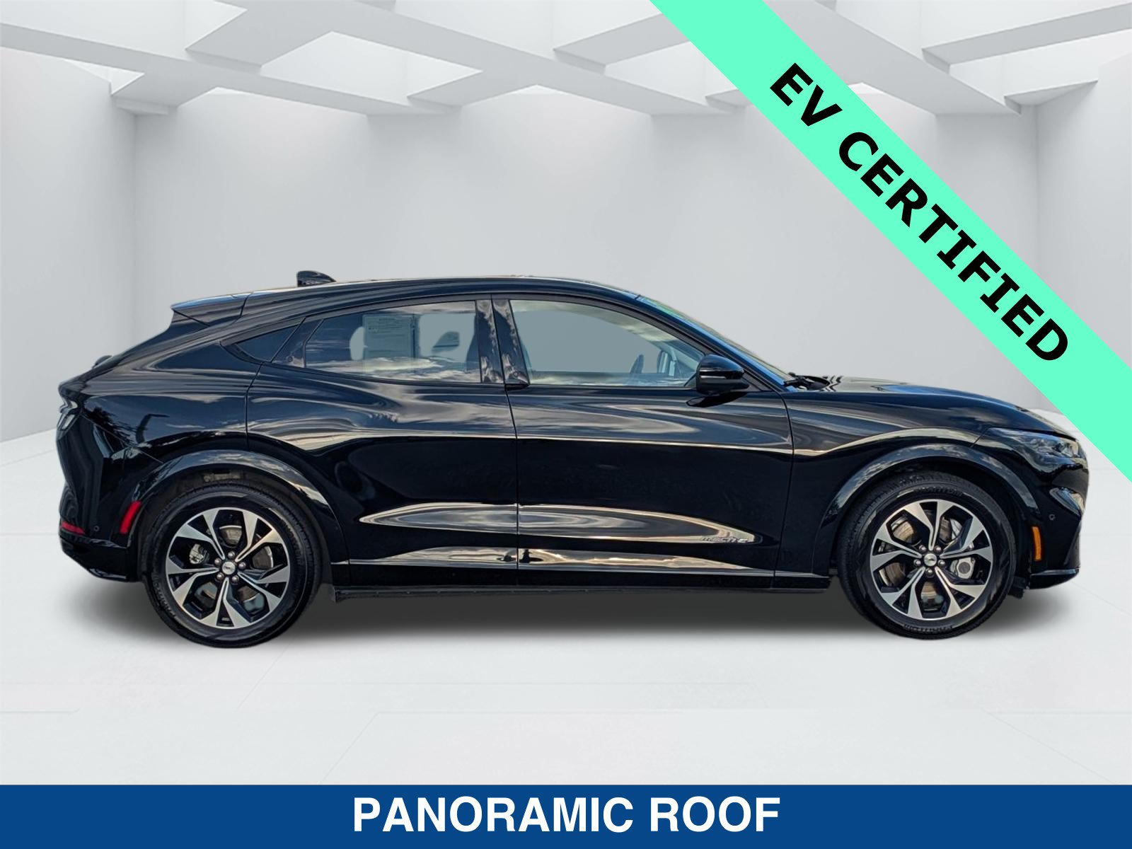 Certified 2023 Ford Mustang Mach-E Premium RWD image 4