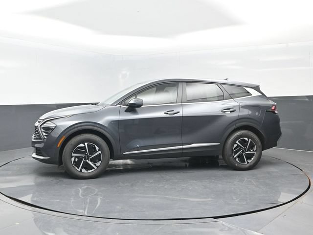 Used 2025 Kia Sportage LX AWD/4WD image 4