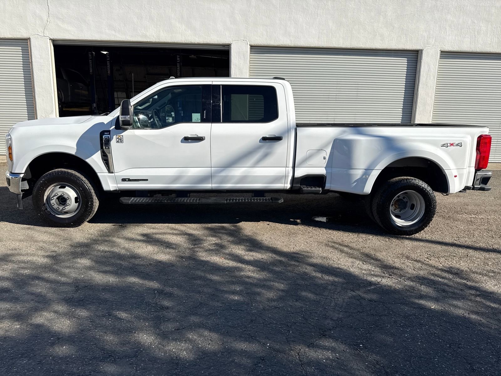 Certified 2024 Ford F350 XLT image 6