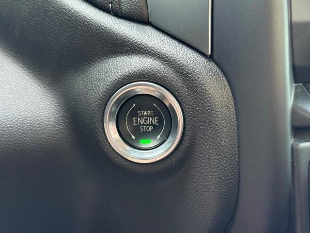 Used 2020 Chevrolet Silverado 1500 LT w/ All-Star Edition image 18