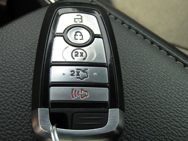 Certified 2019 Ford Fusion Titanium FWD image 25