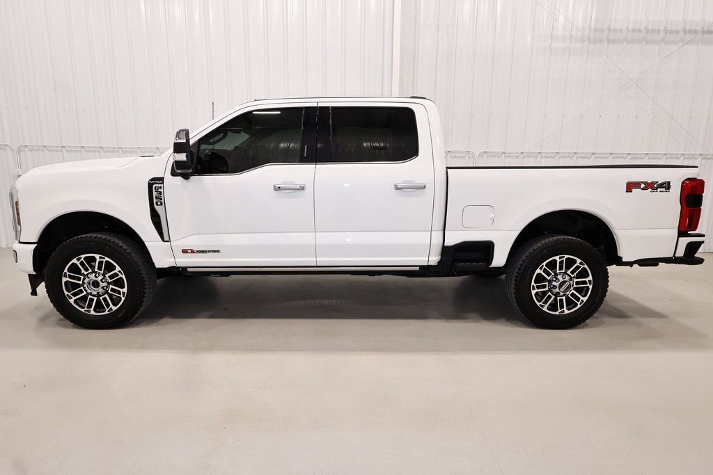 Certified 2026 Ford F350 Platinum w/ Platinum Plus Package AWD/4WD image 2