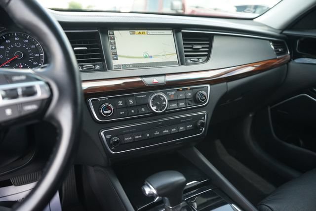 Used 2019 Kia Cadenza Technology FWD image 27