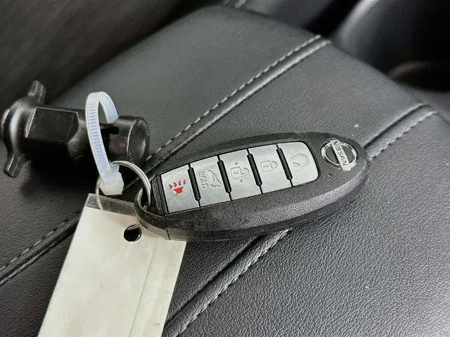 Used 2019 Nissan Rogue SV FWD image 22