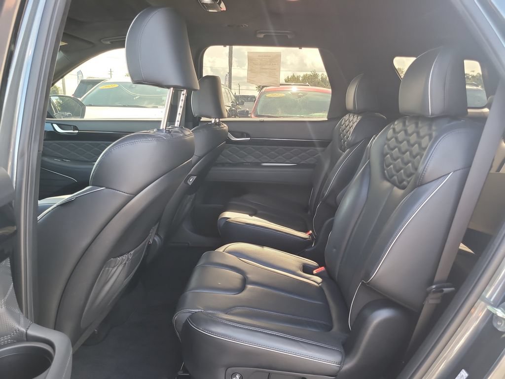 Used 2022 Hyundai Palisade Calligraphy FWD image 11