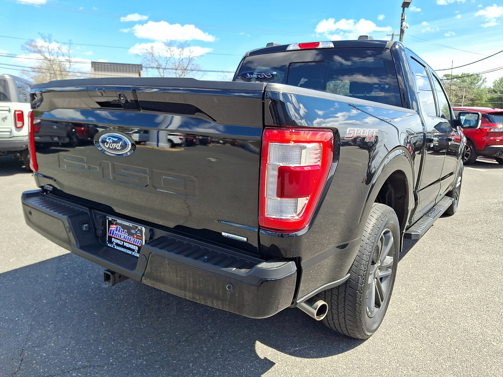 Certified 2023 Ford F150 Lariat w/ Equipment Group 502A High image 4