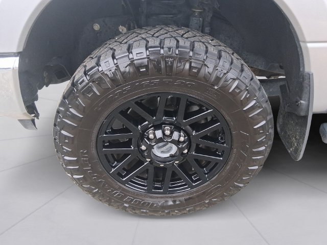 Certified 2021 Ford F250 XLT w/ XLT Premium Package AWD/4WD image 9