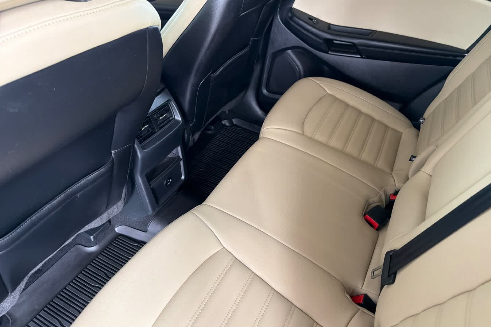 Certified 2021 Ford Edge SEL AWD/4WD image 4
