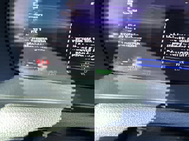 Used 2023 Toyota Crown Limited image 15