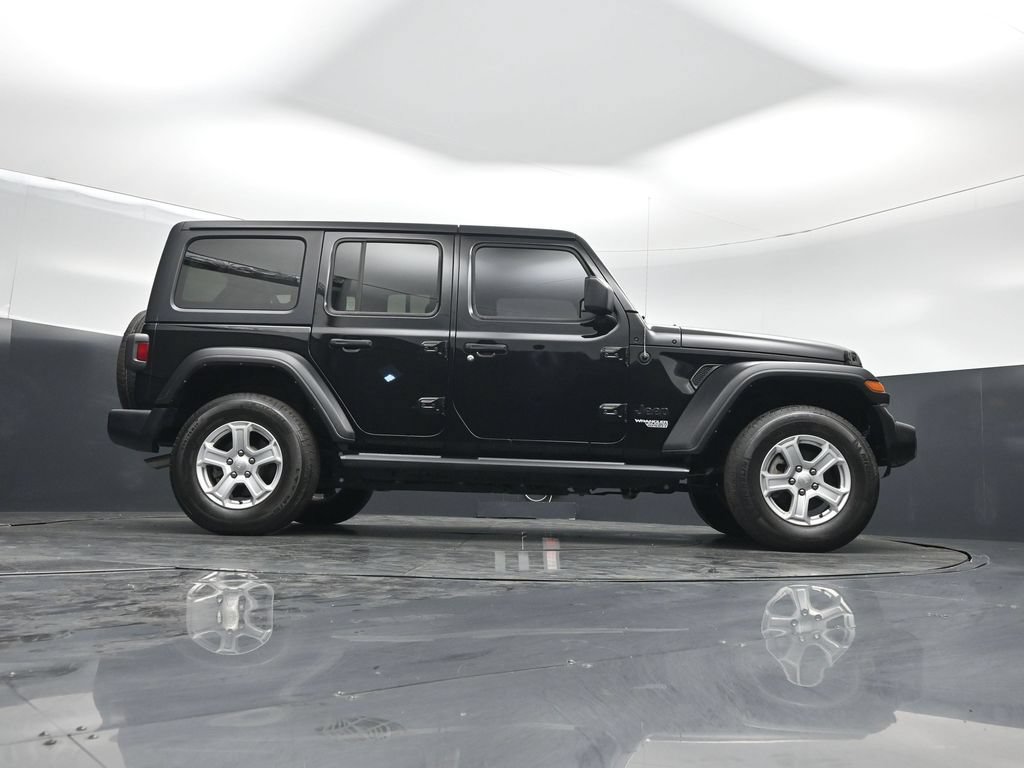 Used 2021 Jeep Wrangler Unlimited Sport AWD/4WD image 47