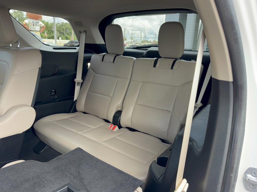 Certified 2023 Ford Explorer Limited w/ Limited Technology Package RWD image 13