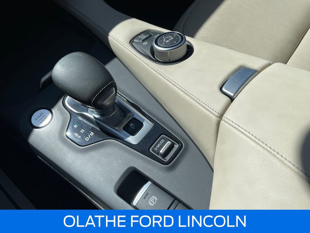 Used 2021 INFINITI QX50 Essential w/ Convenience Package image 11