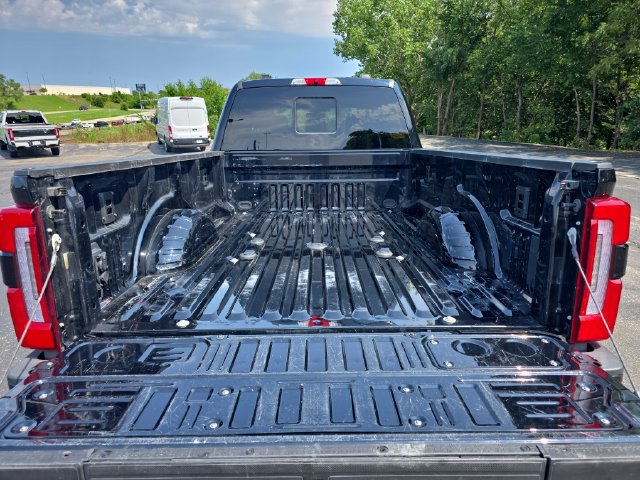 Certified 2026 Ford F450 Platinum AWD/4WD image 35