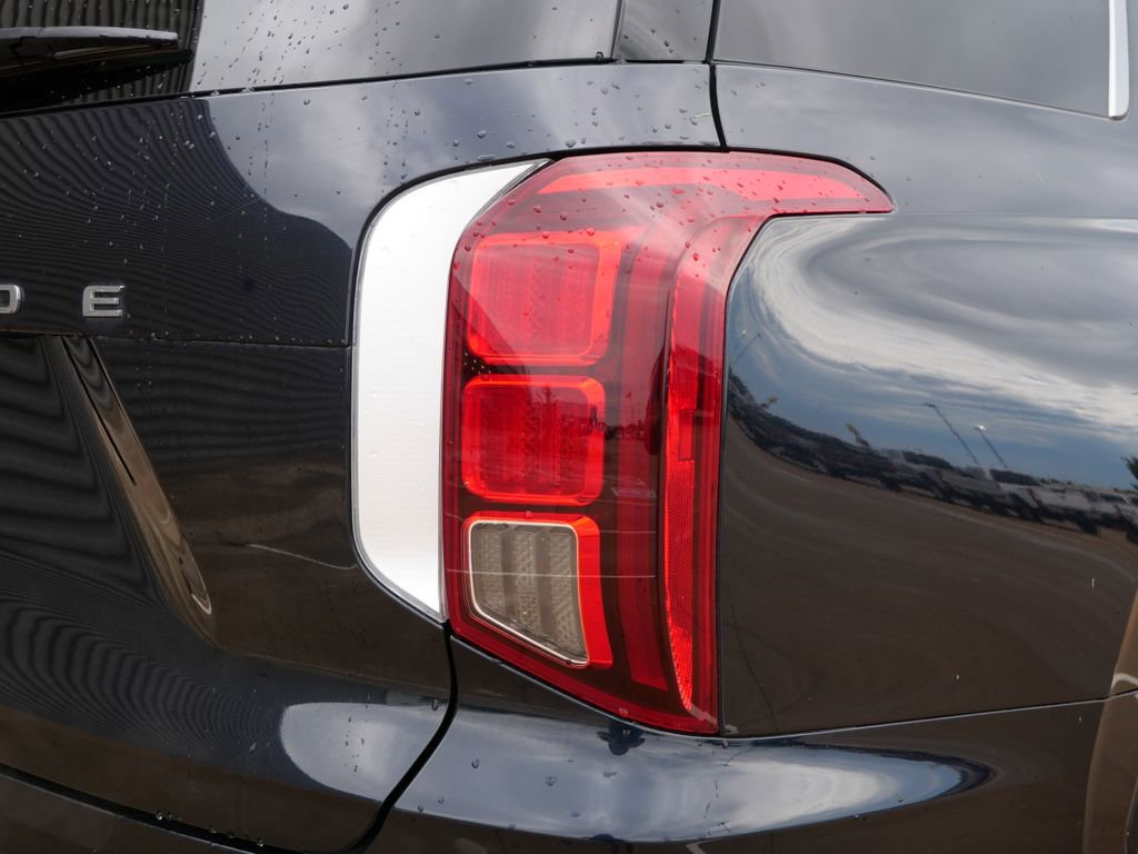 Used 2020 Hyundai Palisade Limited FWD image 9
