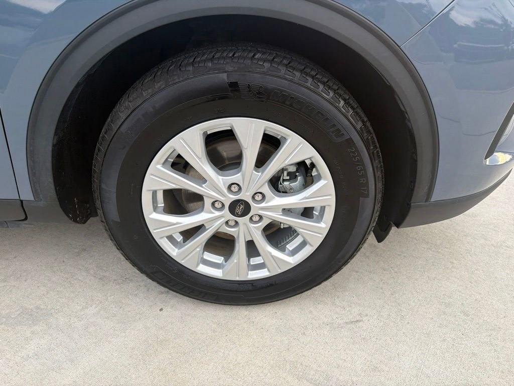 Certified 2024 Ford Escape Active FWD image 12