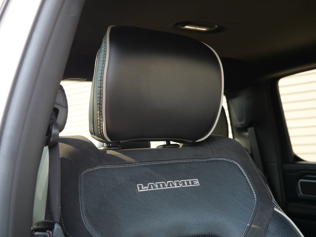 Used 2023 RAM 1500 Laramie AWD/4WD image 23