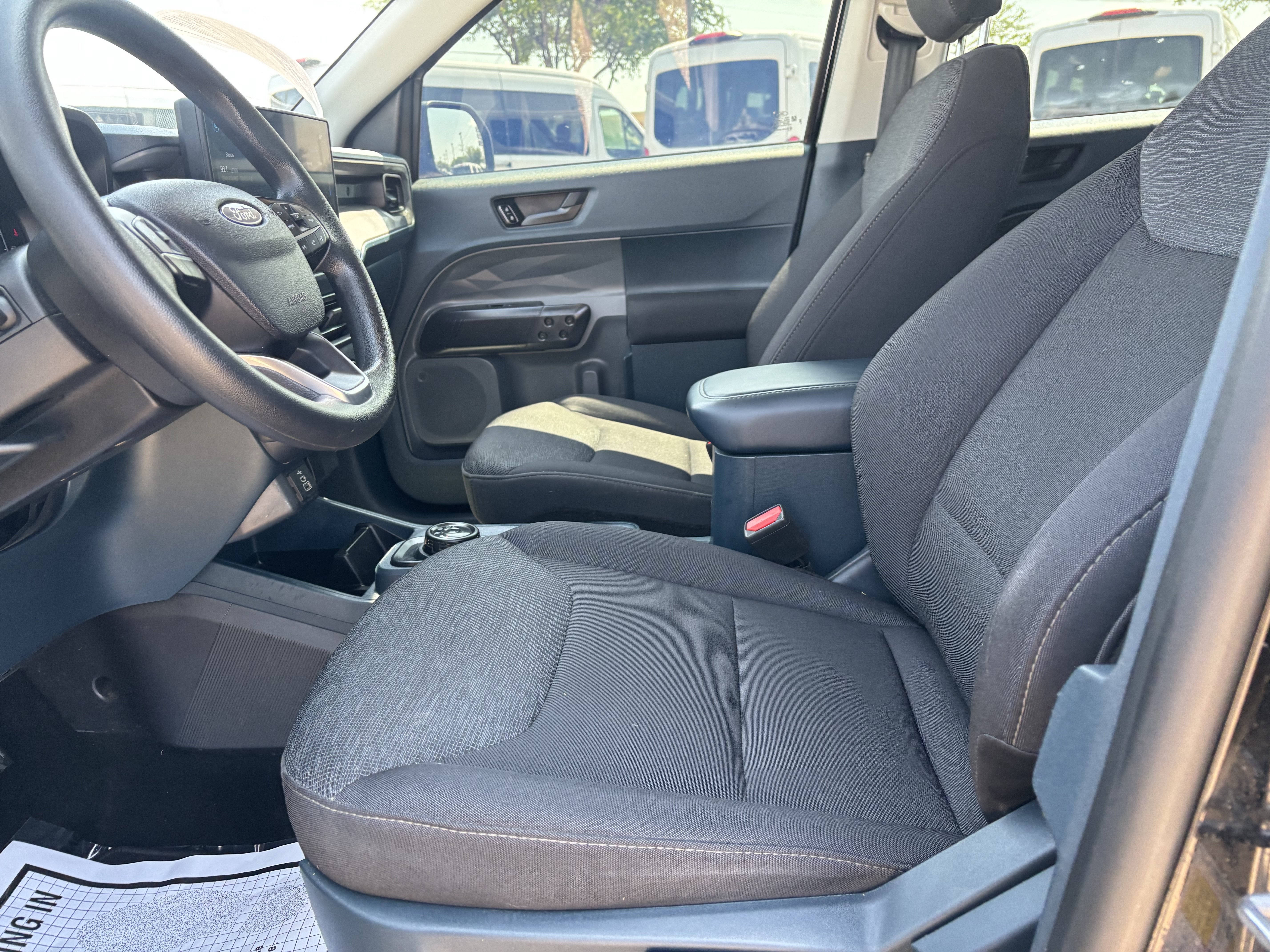 Certified 2025 Ford Maverick XL FWD image 10