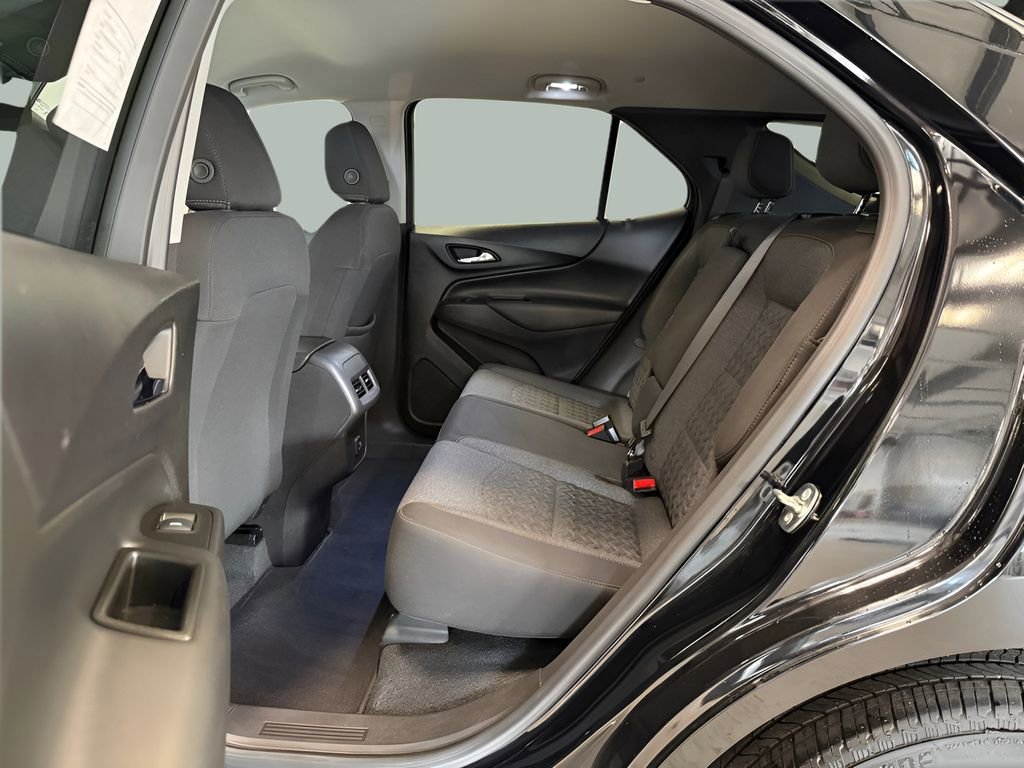Used 2024 Chevrolet Equinox LT image 32