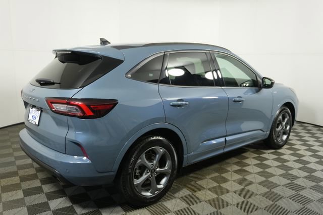 Certified 2024 Ford Escape ST-Line w/ Tech Pack #1 image 4