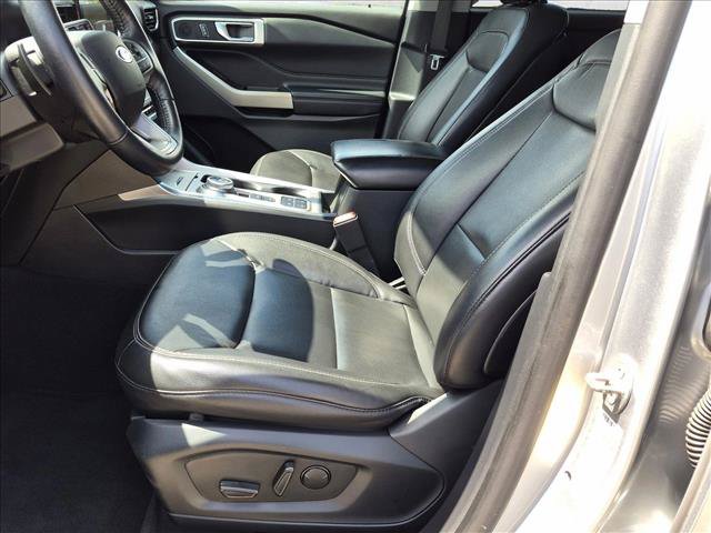 Certified 2020 Ford Explorer XLT w/ Equipment Group 202A RWD image 14