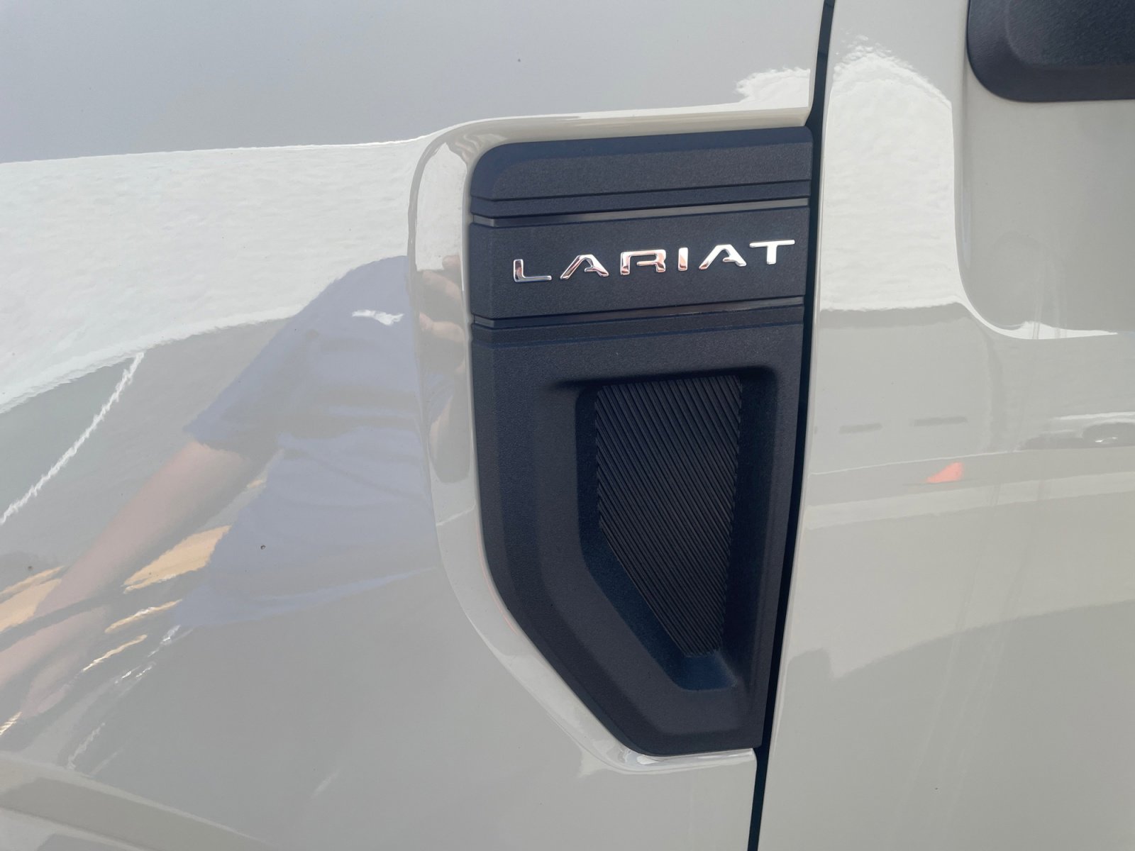 Certified 2025 Ford Maverick Lariat w/ 4K Tow Package AWD/4WD image 32