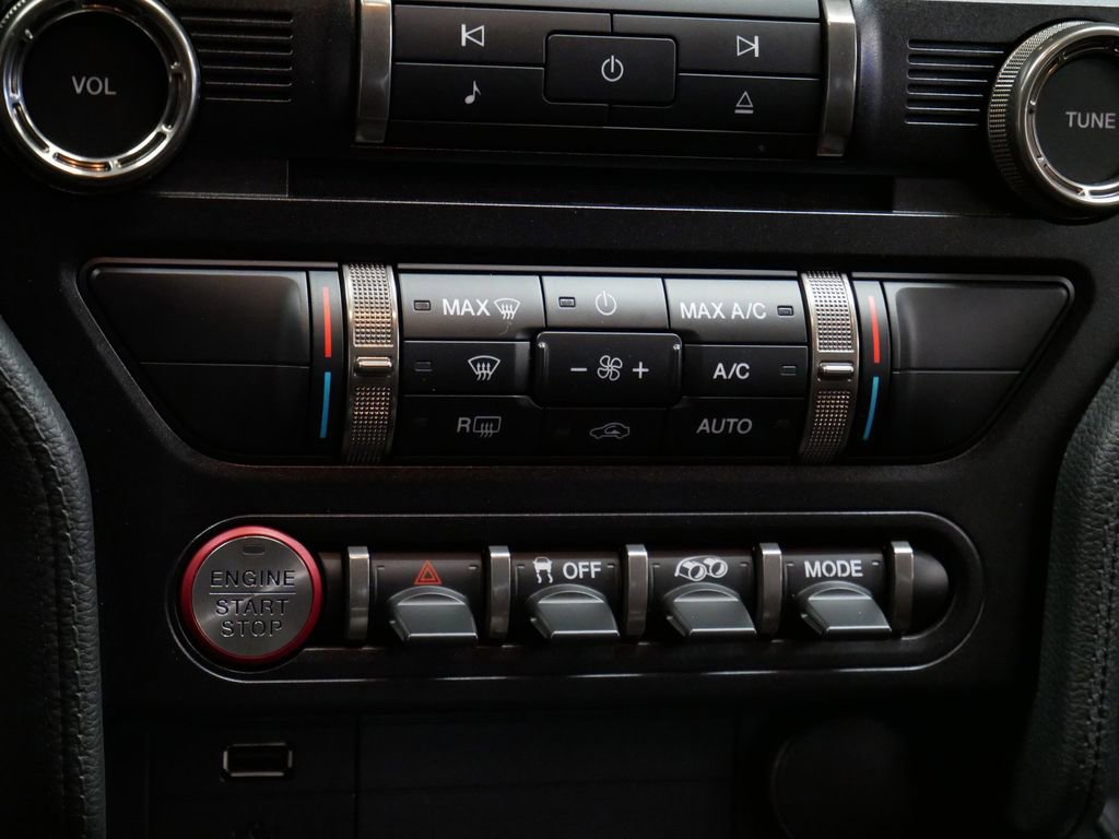 Certified 2020 Ford Mustang Shelby GT500 w/ Technology Package image 22