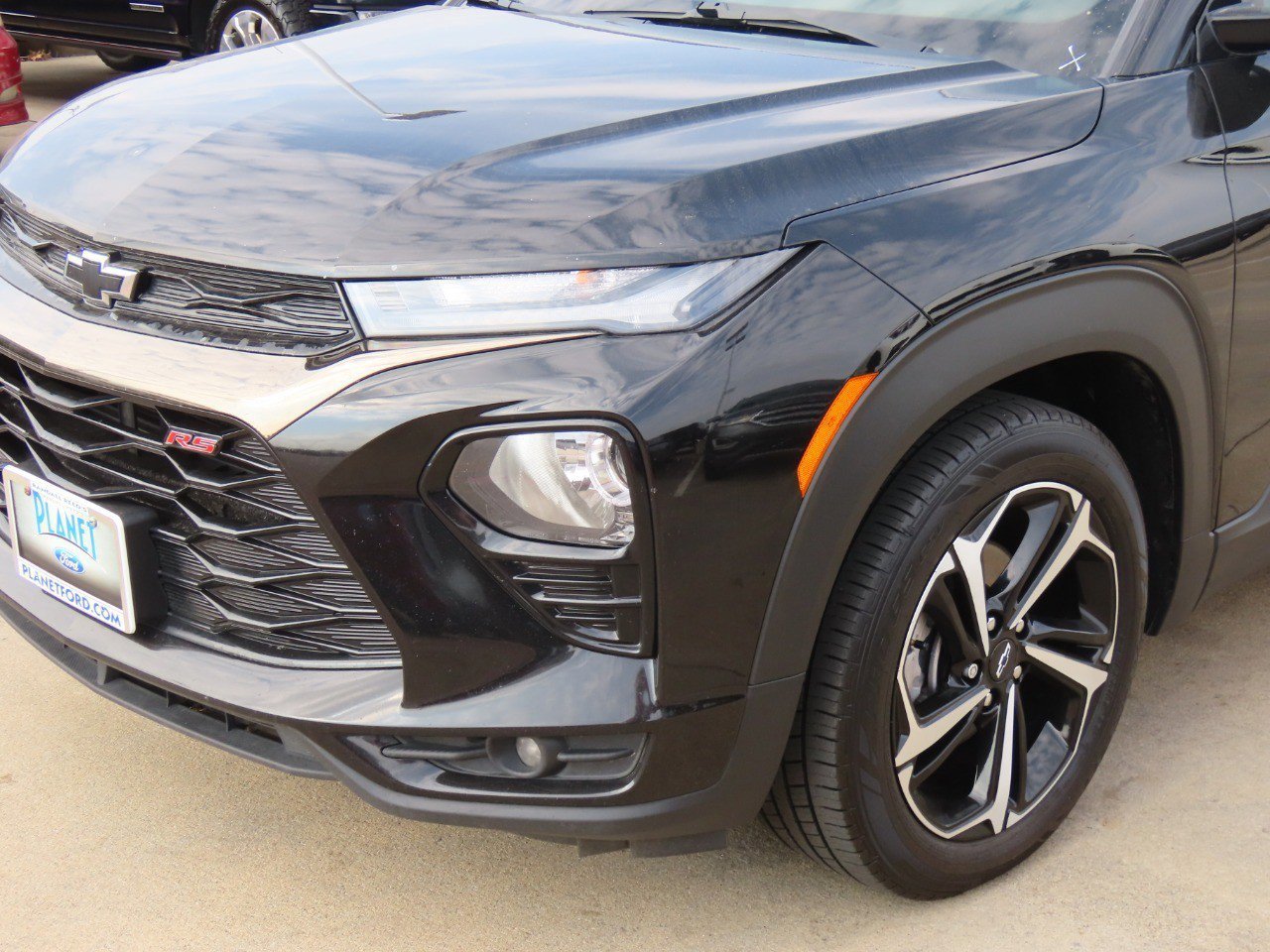 Used 2022 Chevrolet TrailBlazer RS w/ Sun and Liftgate Package image 9