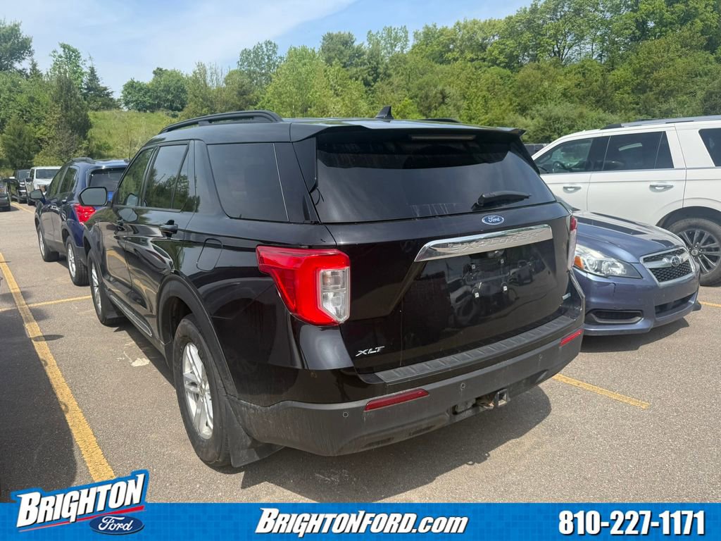 Certified 2020 Ford Explorer XLT w/ Comfort Package AWD/4WD image 6