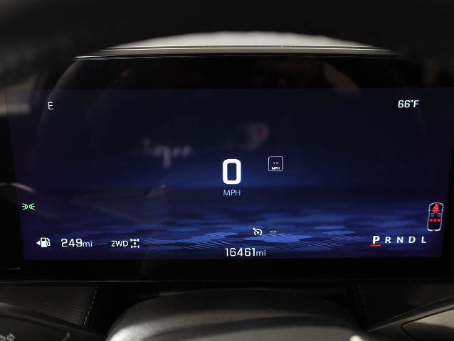 Used 2025 Chevrolet Equinox LT w/ Convenience Package II image 12