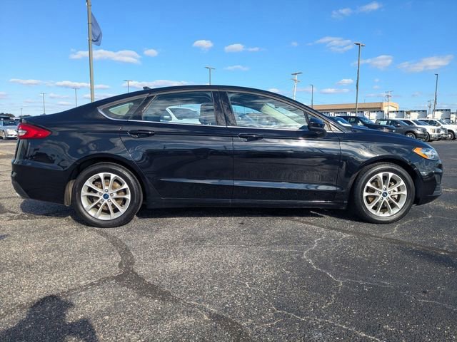 Certified 2020 Ford Fusion SE image 6