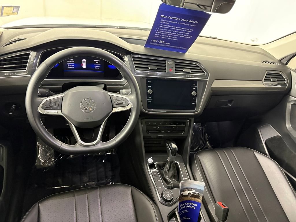 Used 2022 Volkswagen Tiguan SE w/ Panoramic Sunroof Package image 27