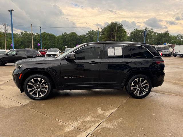 Used 2023 Jeep Grand Cherokee Overland w/ Advanced Protech Group III AWD/4WD image 4