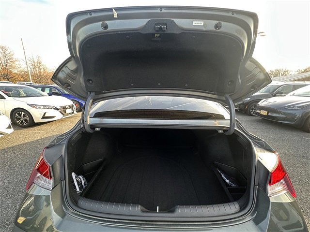 Used 2025 Hyundai Elantra SE image 40