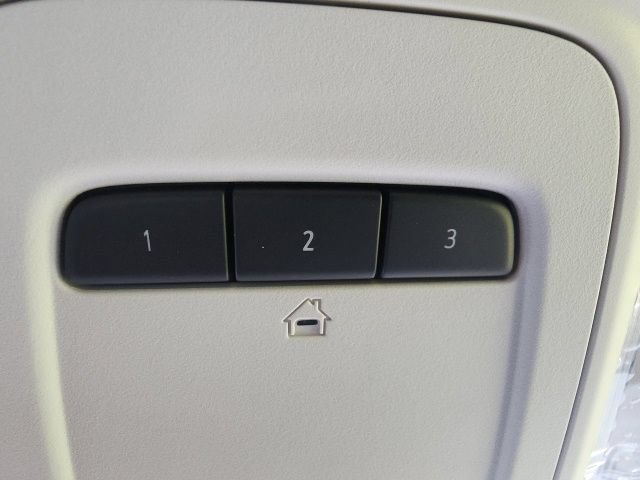 Used 2024 Buick Envision Preferred AWD/4WD image 32