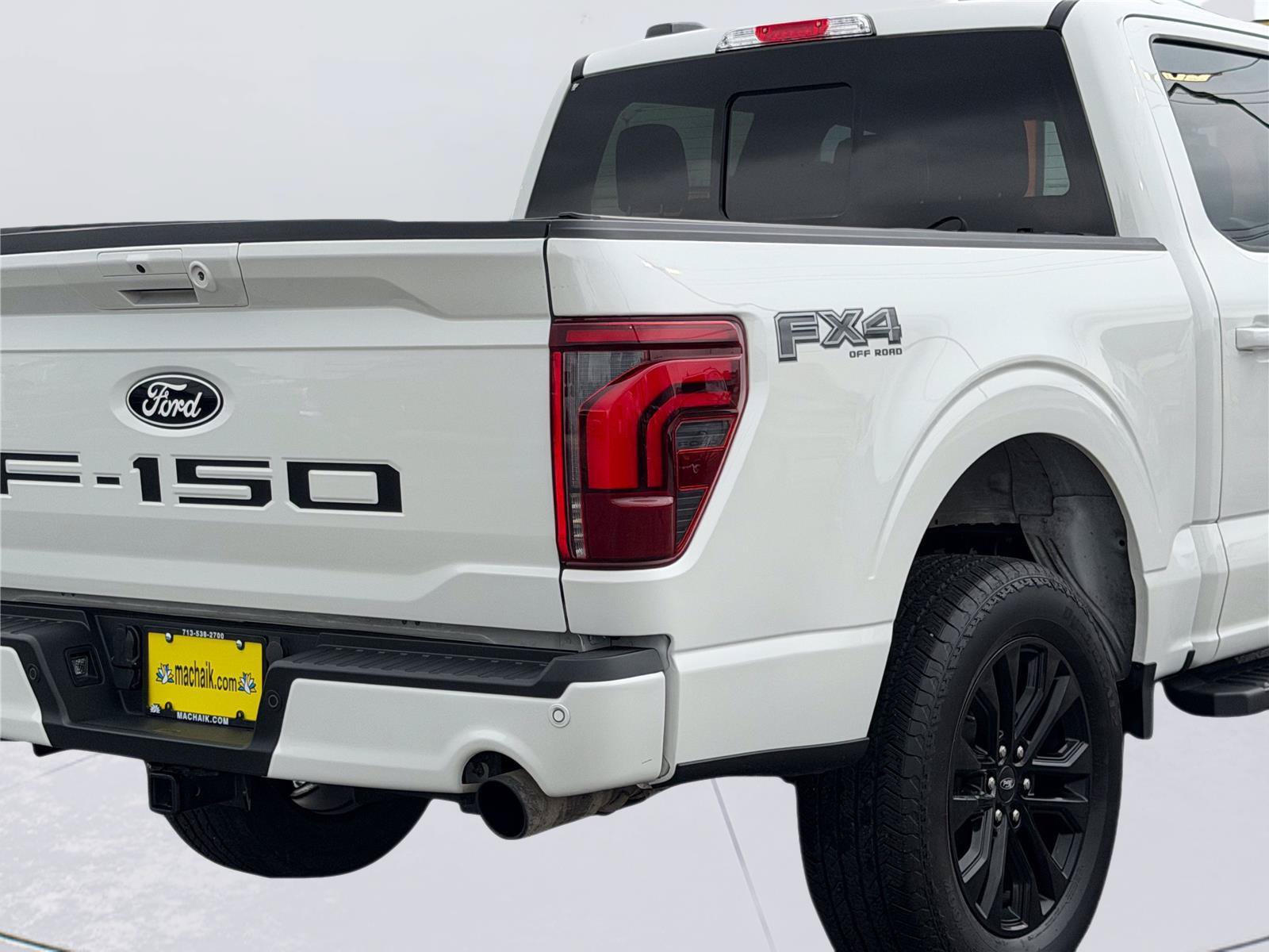Certified 2024 Ford F150 Lariat w/ FX4 Off-Road Package AWD/4WD image 10