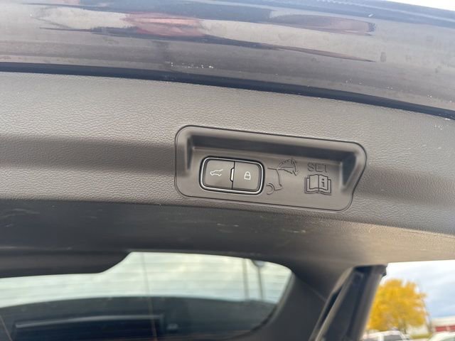 Certified 2023 Ford Explorer XLT w/ Equipment Group 202A image 13