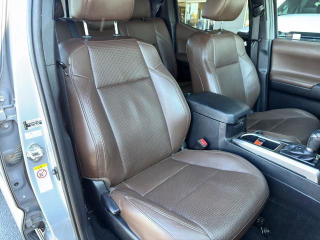 Used 2020 Toyota Tacoma Limited image 13