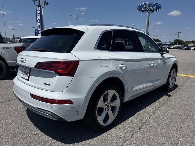Used 2021 Audi Q5 2.0T Premium Plus w/ Premium Plus Package AWD/4WD image 5