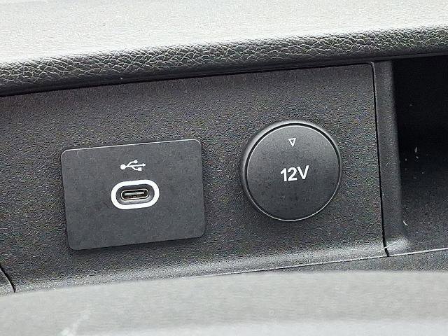 Certified 2023 Ford Transit 250 Medium Roof w/ Load Area Protection Package image 26