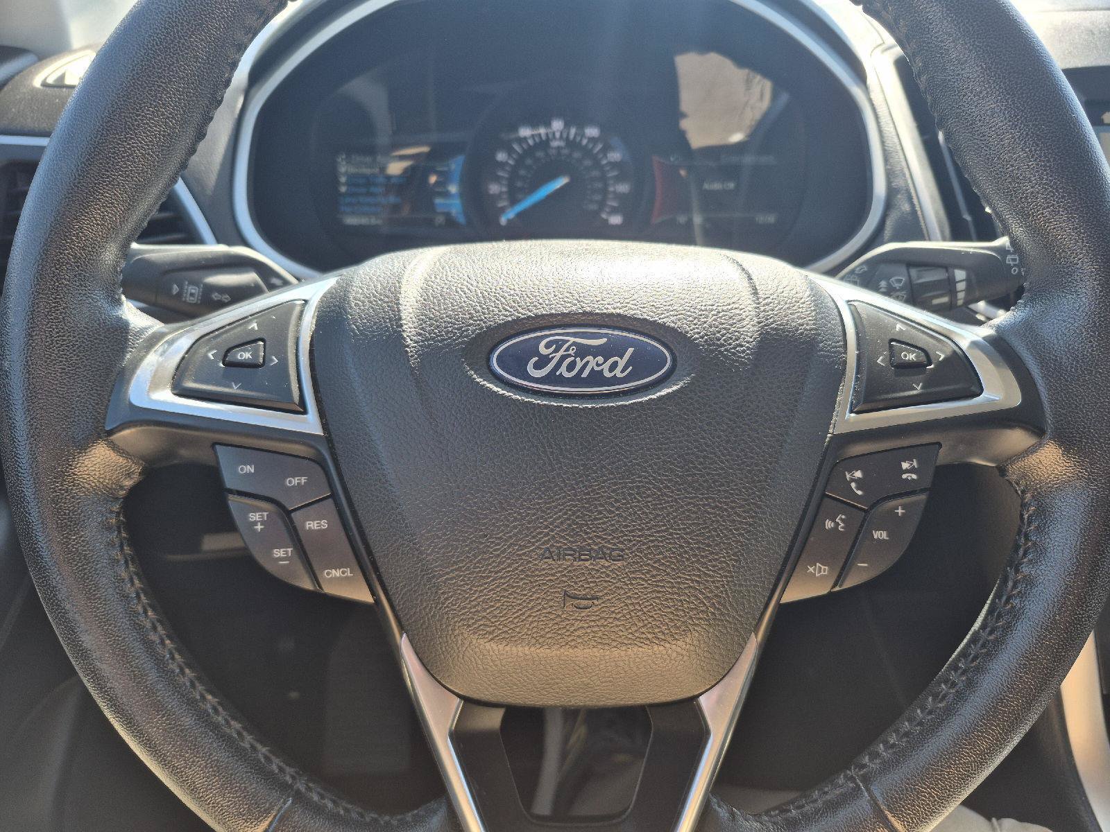 Certified 2019 Ford Edge SEL w/ Equipment Group 201A FWD image 7