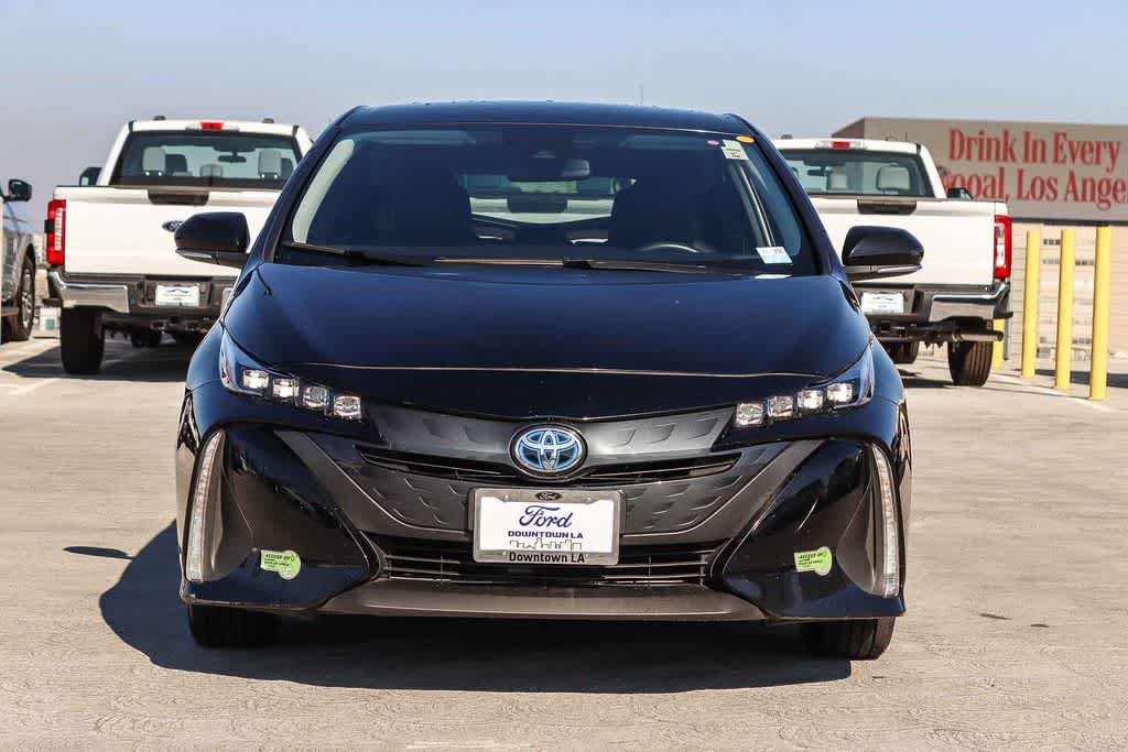 Used 2022 Toyota Prius Prime XLE FWD image 2